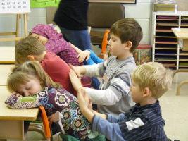 massage entre enfants à l'ecole (MISP)